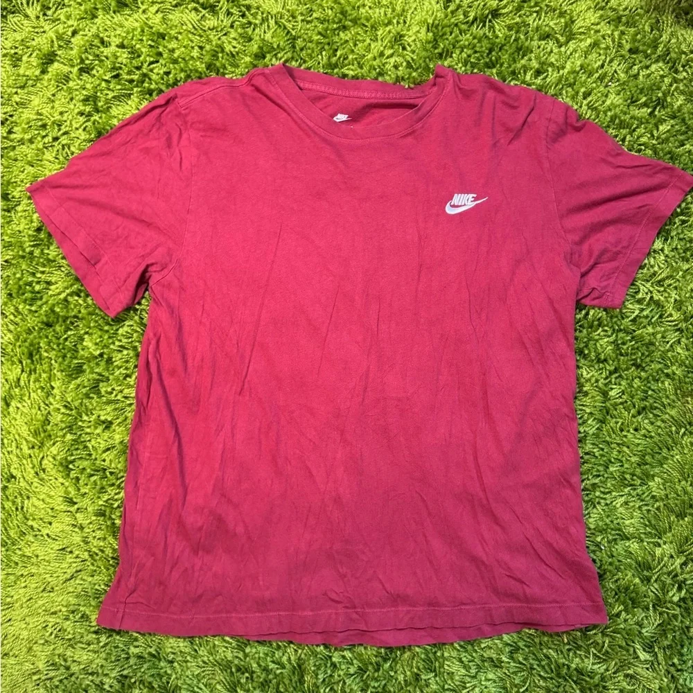 Nike Dark Red T shirt‎